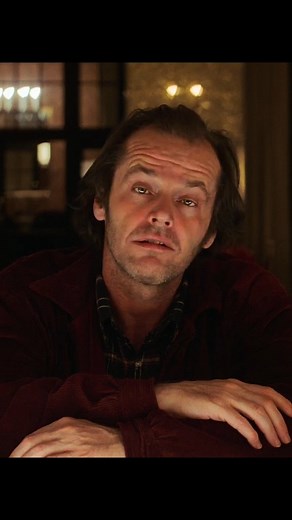 Movie: The Shining (1980) Jack Nicholson’s chilling performance in The Shining remains one of the greatest in horror cinema. His subtle expressions and unsettling delivery in the bar scene showcase why his acting is still studied today. Stanley Kubrick pushed Nicholson to the edge on set, often demanding over 100 takes of certain scenes. Nicholson later said that Kubrick’s relentless direction helped bring out the manic intensity in his performance. #theshining #jacknicholson #stanleykubrick #ku