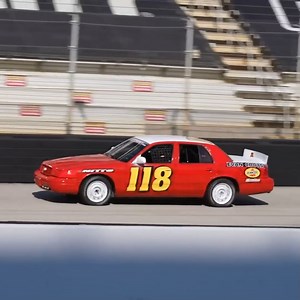 Evan Races In The Bristol 1000! | CboysTV