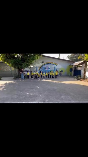 4.1K views · 33 reactions | The game Red Light, Green Light is a classic children's game that helps preschoolers develop cognitive control, listening skills, and gross motor skills. It also helps them learn to manage their impulses and pay attention to details. #futureleadersoftomorrow #ThankYouLord #preschoolfun #grossmotorskillsdevelopment #Redlightgreenlight | AYZ Little Saints School Inc., | Facebook