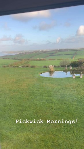 The Pickwick Inn on Reels