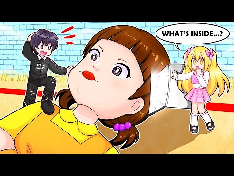 What’s Inside The DOLL From ROBLOX SQUID GAMES Head?
