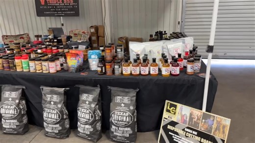 Triple SSS Seasoning and BBQ Supply in the house. Hold'Em & Hit'Em Club. We are inside next to the judges table. If you are in the area come by and see Candice Erskins and my lovely assistant Jennifer Wisner Rodrigue | Triple SSS Seasonings and BBQ Supply