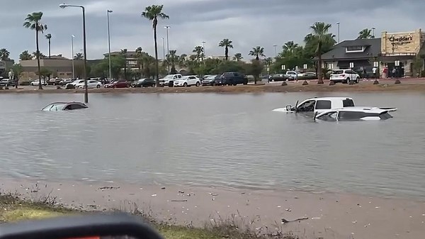 Extreme rainfall causes record-breaking flooding in Texas, at least 4 dead