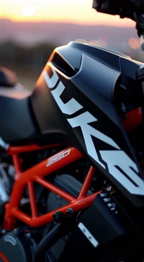 KTM Duke 250 Cinematic Walkaround 🔥