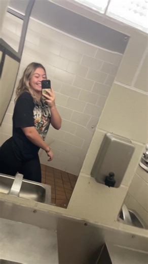 It’s the fun house mirror for me. #natalienunn