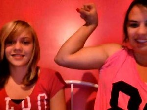 Brittany and Cierra flexinn'