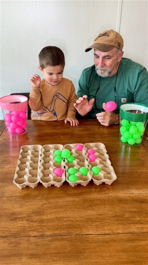 43K views · 216 reactions | DIY Christmas Connect 4 with a 4 year old  #holidays #christmasgames #fungames | Cassie Hollister | Facebook