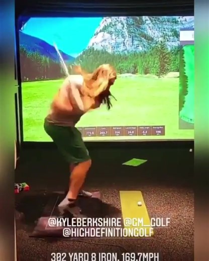 Letting it rip with the 8-iron! 169.7 mph ball speed. Spin was reading a bit low but this still probably went 250-260 💣💣 #fyp #foryou #golf #viral
