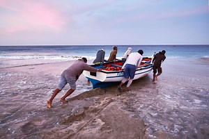 Cabo Verde pioneers strategic national plan to combat illegal fishing