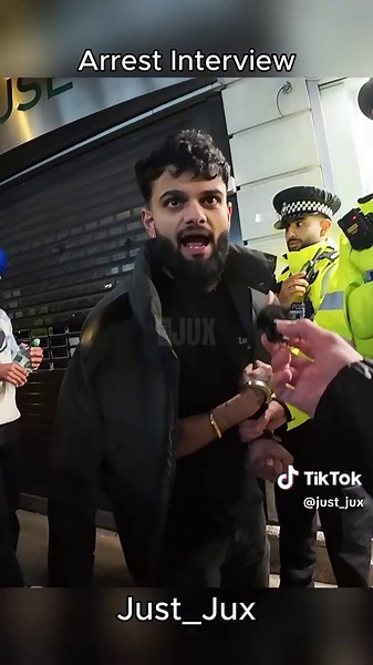 Interview mid arrest! #Arrest #interview #police #yorkshire #weekendvibes