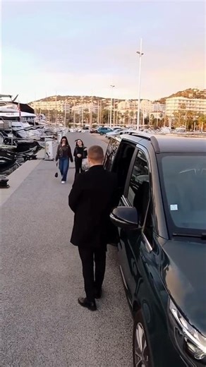 Your Chauffeur in Nice 📍 French Riviera 🌊🌴