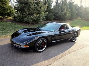2001 C5 Z06 Corvette Review with GHL Bullet Exhaust: Walkaround, Rev, and Driving