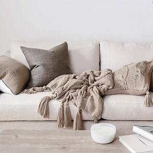 18K views · 229 reactions | Master the art of pillow pairing  We’ve made it easy to get the looks you love with our tonal palette pillow collections. Sticking with pillows in a single color palette and playing with different tones and textures is one of our favorite tips for creating curated, layered look. Head to our site to shop! https://bit.ly/2MLamGs | Pottery Barn | Facebook