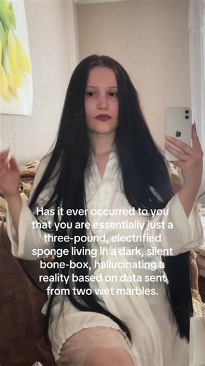 silly_merricat (@silly_merricat)s video med sponge static electricity