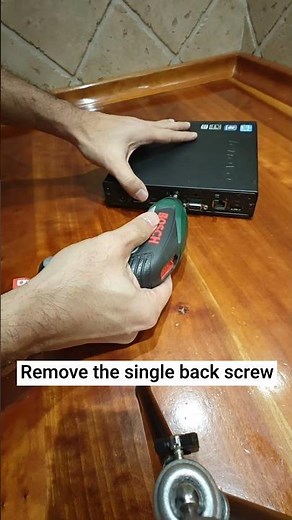 How to Open a Lenovo ThinkCentre M92 Tiny