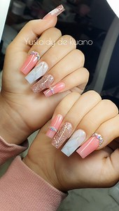 708K views · 19K reactions | Rosado, glitter y marmol. Arte en uñas. | Yuslaidy de Ruano | Facebook