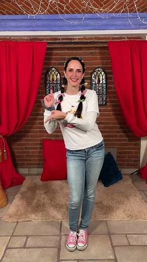 Mood navideño: on 😎🎄🏰✨ #christmastrend #jinglebells #navidad #bailestiktok #elcastillodeiran