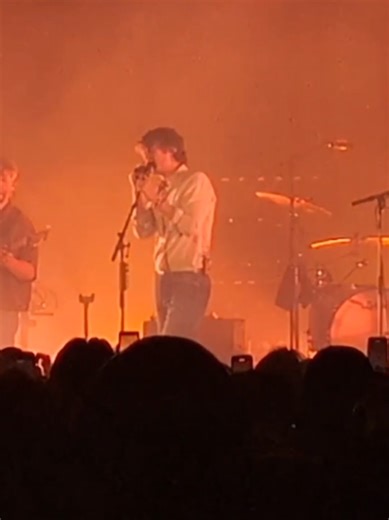 djo singing fool live in phoenix az at the van buren #djo #fool #live #backonyoutour #concert