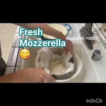 HOMEMADE MOZZERELLA || SO EASY TO MAKE! #homecooking #cookingfromscratch #cheese #cookingmama