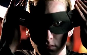 Musikvideo „Without Me“ von Eminem
