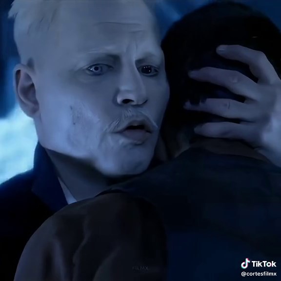 Pledge Your Allegiance: Grindelwald vs Dumbledore