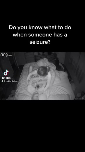 TRIGGER WARNING: real footage of a seizure.✨Resharing for awareness! ✨ #epilepsy #brainsurgery #seizure