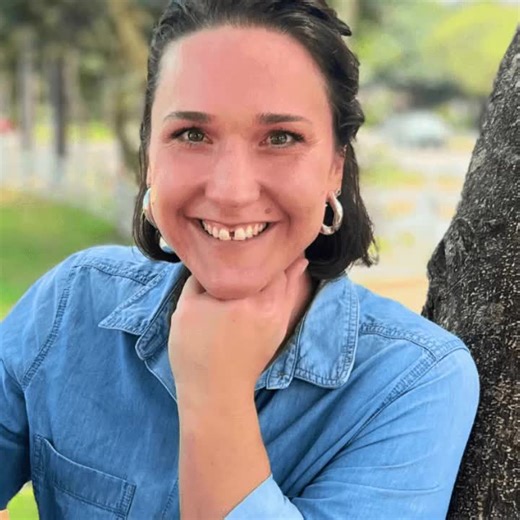 Another year, another milestone.💛 Happy Work Anniversary to the amazing Shaena - glad to have you on the team. Shaena is the Chief Operating Officer of Writers Who, serving as the operational backbone that ensures seamless business operations and exceptional client outcomes. She manages client relationships with clarity and responsiveness, ensuring briefs are executed efficiently, deadlines are met, and expectations exceeded.