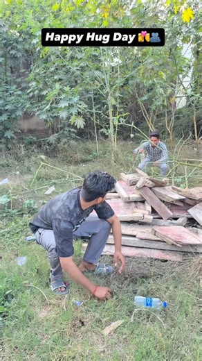 Praveen Kushwaha 🔥 on Instagram: "Happy Hug Day Guys 🫂😁 #hugday #velentinesday #comedy #viralreels #funny"