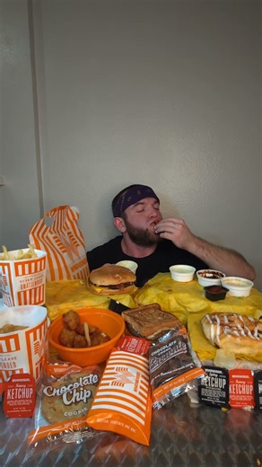 6LBS WHATABURGER MUKBANG/ASMR #foodie #mukbang #asmreating #whataburger