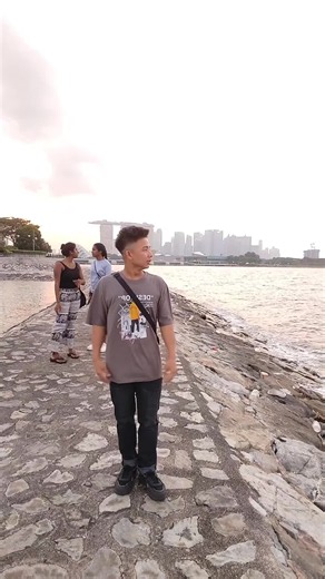 Marina East to Gardens by the Bay MRT Exit 1 အညိုလိုင်း ရှင်းလင်းလမ်းညွှန်
