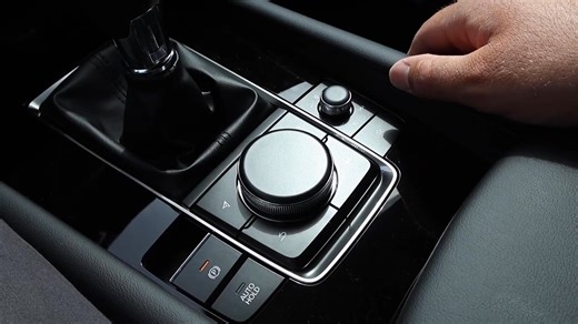 The Manual Is Incredible! (2025 Mazda 3 Manual) part 9 | Ben Hardy Cars | Facebook