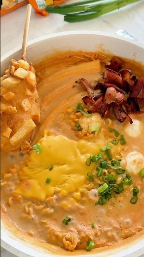 Korean Ramen 🍜 Quattro Cheese Buldak 🔥 #buldak #ramen #koreanfood