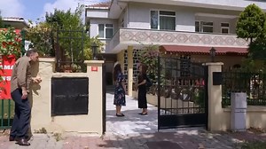 144K views · 4.4K reactions | وجدت ملك معلمة أليف! أليف الحلقة 924 دوبلاج عربي | Elif Arabic | Facebook