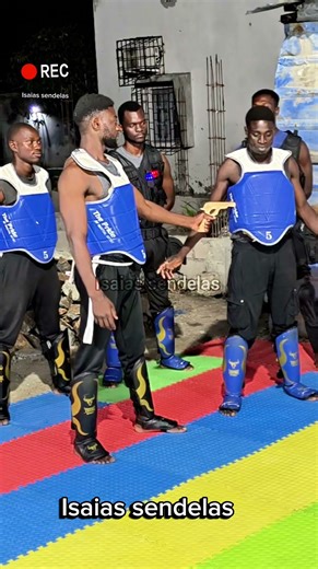 Rapid Personal Defense Techniques, Krav Magga