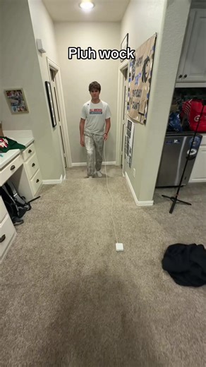 Pluh wock #plugwalk #reverse #trending #throwback #vrial | plugs walk