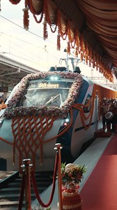 2.6M views · 3.1K reactions | MakeMytrip Presents Travel ka Muhurat Sale. | MakeMyTrip | Facebook