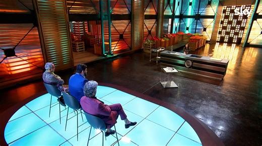 MasterChef Italia, Hue commuove i giudici - Video
