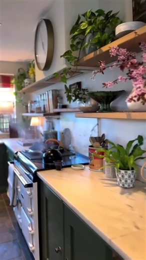 19K views · 427 reactions | Stunning kitchen | Small Kitchen Ideas | Facebook