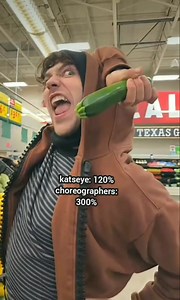 literally eat Zucchini #katseye #internetgirl #dancechallenge #pop #kpop | katseye eyekon