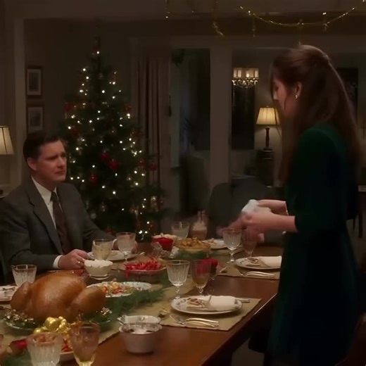 Last Christmas, my mother called me a “guest” in the house I’d been quietly keeping alive with my paycheck—the same house I was about to take out of their hands and put under my name. I’d been wiring $4,200 every month like clockwork so the bank wouldn’t show up with a foreclosure notice. On paper, I’m the successful one: program manager at a tech firm outside Boston, six-figure salary, nice coat, decent car. In reality, I was living like a broke grad student so my parents could keep playing “pe