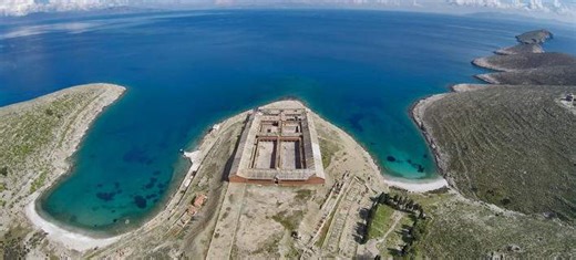 Gyaros: The Forgotten Greek "Island of the Devil" Becomes an Oasis of Life - GreekReporter.com