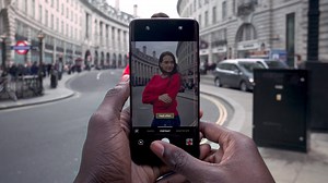 3.3K views · 40 reactions | Vuoi scoprire tutti i segreti di #OnePlus7Pro? Sblocca il potenziale del tuo nuovo telefono, guarda i nostri tutorial: https://onepl.us/protips | OnePlus | Facebook