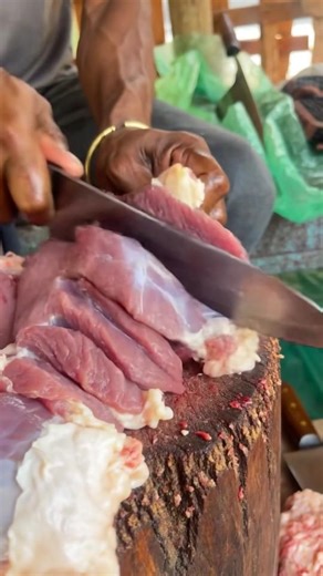 Watch This Without Skipping #foryou #meat #viralvideo #usa #ai