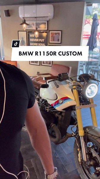 BMW R1150R CUSTOM BY: OCL MOTORCYCLES CR IG: @ocl_motorcycles_cr / @oscar_cisneros_c ¿QUIERES UNA MOTO ÚNICA? Contáctanos: 📲5534557169 #fyp