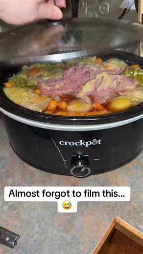 Didn’t record the process but somehow it worked 😂🍀 Slow cooker really saved me today Who else is winging dinner?? 👇