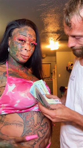 India Lafay | Be a millionaire | Instagram