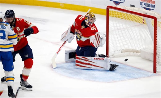 Neighbours and Thomas score twice to lead the Blues over the Panthers 6-2