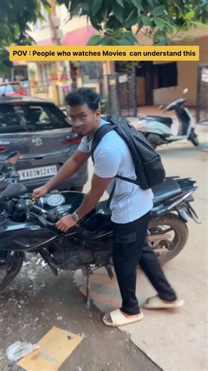 ρяα∂єєρ_$ämûêł 💕 on Instagram: "Clearing draft 😅😂 #tamil #trendingreels #funny #friends #viral"