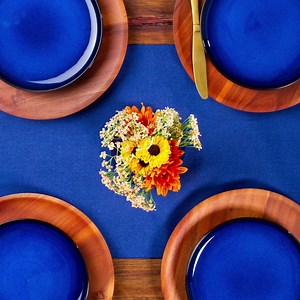 This Thanksgiving, set the table with Gerolsteiner! Our bottles are a gorgeous component of your tablescape, and the hydrating properties make our sparkling mineral water a perfect addition to your Thanksgiving meal. | Gerolsteiner (USA)