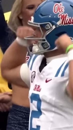 District Co | For 3 years you’ve been clapping… Jaxson Darts Snap count | Instagram